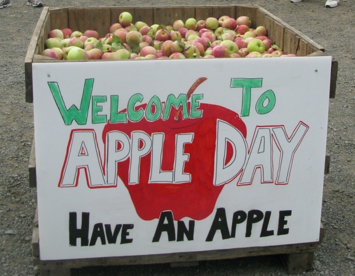 Apple Days Harvest Festivals Terhune Orchards
